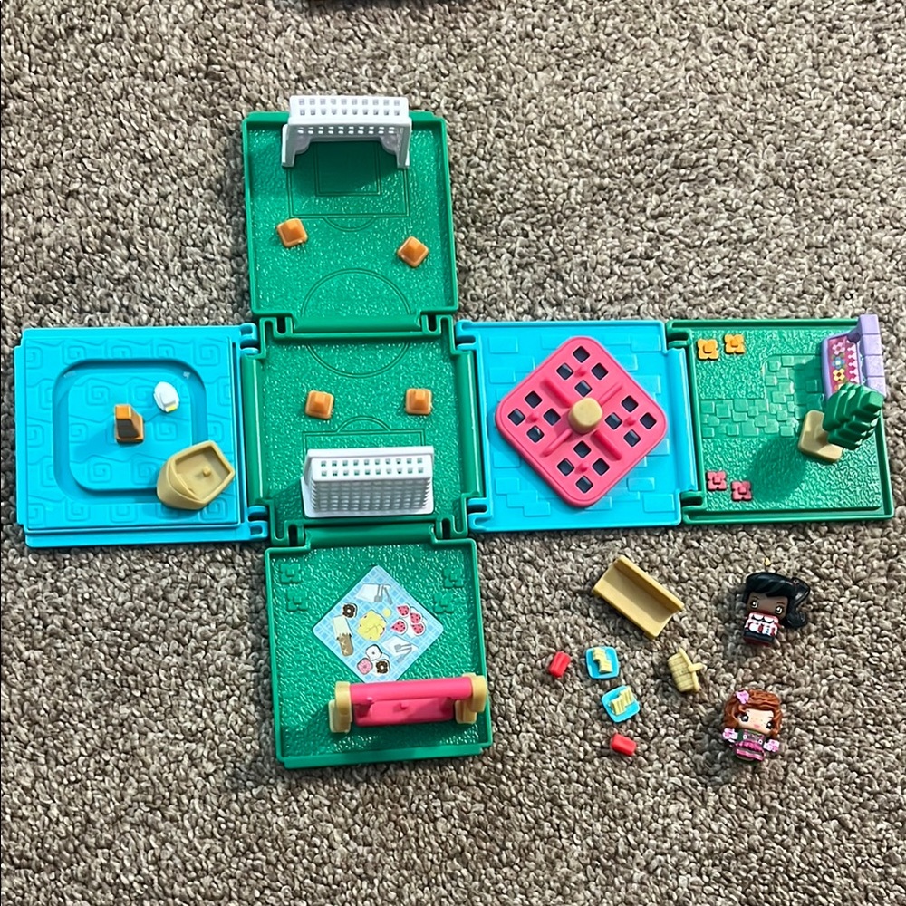 My Mini Mixie Qs Park Playset Toy